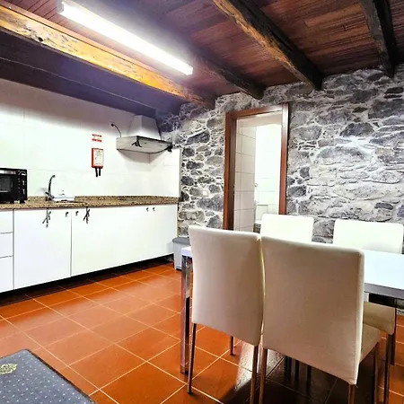 Casa Do Lugar Da Ribeira * Campanário