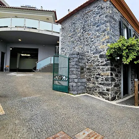 Casa Do Lugar Da Ribeira Campanário